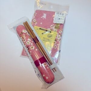 Japanese chopstick set with case and bag.